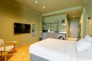 grey l studio apartments Downtown Cairo Ouzonian House - 0