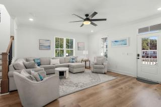 Tuscan Son - Gorgeous 5 BR Elite Beach Retreat - 8