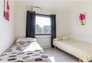 Day To Day Motel - 9