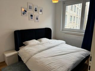 2BR, balcony, central, danube, U6 & S-Bahn - BRN 22 - 2