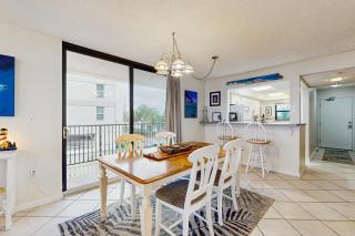 Emerald Surf 109 - 2