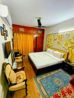 Hill Town Hotel Islamabad - 5