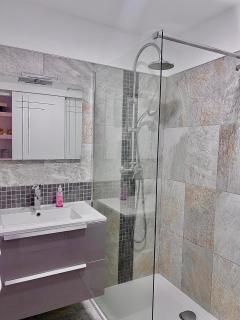 Studio climatisé - au cœur d Ajaccio - proche plages - 1