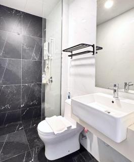 The Beacon Skypool Georgetown - 1