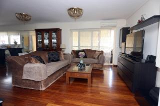 Cosy and Comfy near Niarxos and Athens Riviera - 0