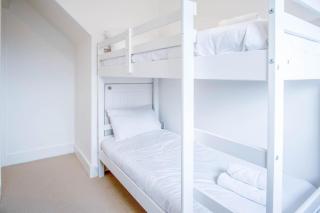 Hatherleigh Drive - 2 Bedroom House - Mumbles - 1