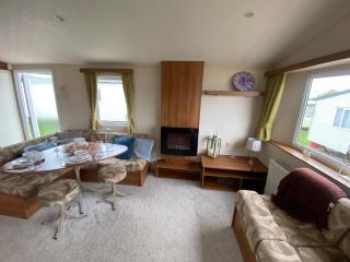 Lovely 6 Berth Caravan Nearby Hunstanton Beach In Norfolk Ref 23020T - 0