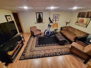 Comfortable Room Rental for a Vacation in Poweshiek County, Iowa - 9