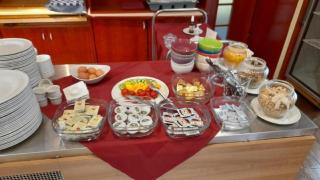 Jázmin panzió bőséges reggelivel közös konyhával a centrumban - 8