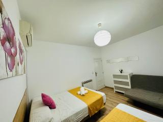 Rooms in Madrid Downtown - 3