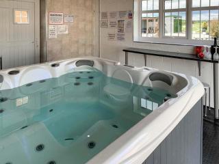 Red Kite Cottage-Ukc6982 - 0