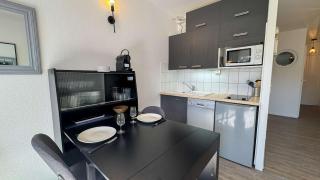 Appartement en résidence avec piscine, cour privée - 5