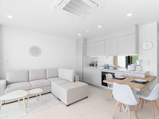 The Hills Residence at Simpson Bay - 5