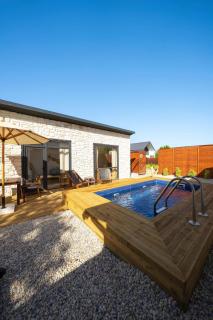 Monk Living Space - 7