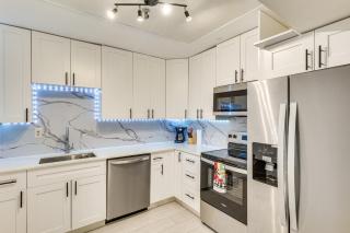 Sunny isles Escape-1BR Condo Steps from the Beach! - 9