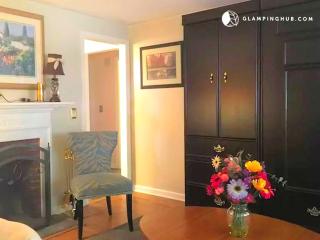 Peaceful and Pet-Friendly Cottage Rental on Picturesque Country Estate near Black Rock State Park, Connecticut - 5