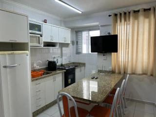 Clube do Mar-rua 224-Itapema Meia Praia Apt 201 A - 0