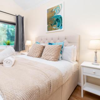 3 Bedroom House in Harborne - Parking & Garden 122G - 8