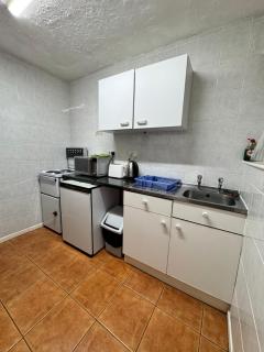 Beachside Bliss In Blackpool 1 Bed Apartment - 5