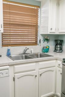 Beautiful Ocean view Townhouse - 9