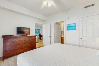 Tropic Winds 1003 - 1