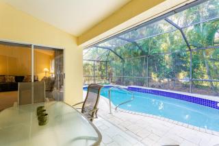 SERENE & ATTRACTIVE 3BR HEATED POOL/SPA HOME - Estero - 3
