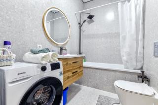 Barys Arena, Astana Arena, Sport Compleks Qazaqstan, Khan Shatyr - 2