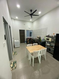 Tropika Homestay Ipoh - 7