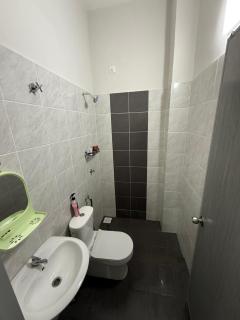 Tropika Homestay Ipoh - 2