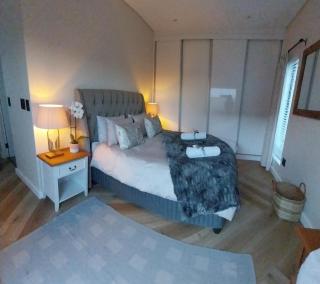 White Feather Guest Room and Wellness Spa - 2