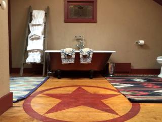 Gorgeous Green Mountains Vacation Rental with a Pool in Manchester, Vermont - 3