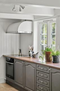 200-Year-Old House By The Southern Archipelago - 5