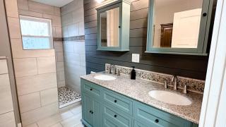 Jockey's Lakeside Retreat - 6