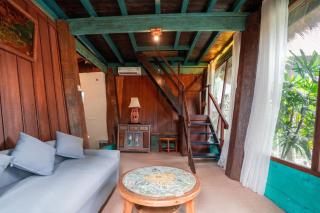 Cozy Bali Cabin in Sanur - Perfect Honeymoon Getaway - 4