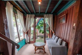 Cozy Bali Cabin in Sanur - Perfect Honeymoon Getaway - 2