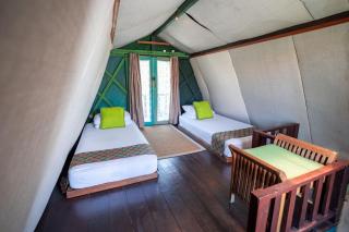 Cozy 3-Bedroom Lumbung Cabin in Central Sanur, Bali - 2