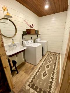 Charming Lakeside Lodging in Minocqua Perfect for a Nature Escape in Wisconsin - 3