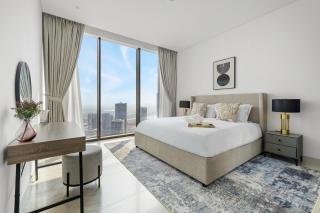 Elegant 3BR with Canal and Burj Khalifa Views - 8