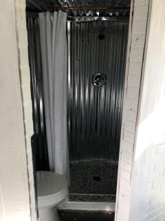 Colorful Tiny House Glamping on a Farm in Live Oak, Florida - 8