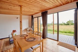 1 Bed Cabin - Sleeps 2 - Pets - Garden - Parking - 8