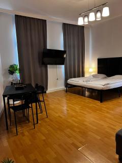 Bright 2BR Apartment in Central Vienna - 0