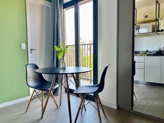 Aptos 1 ou 2 quartos no Centro com Piscina e Academia - 6