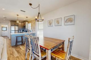 Gulf Island Condo 431 - 1