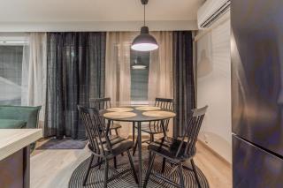 Arctic Glow Apartment - 6