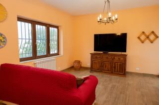 Panoramic Villa with Exclusive Pool in Irpinia - 3