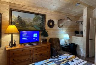 The Drake Cabin in The Forest - 5