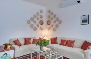 Villa Rosa with Air Conditioning and Lake View - 5