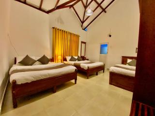 JETCO Lake Front Villa - Nuwara Eliya - 6