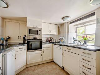 4 Bed in Buttermere SZ090 - 4