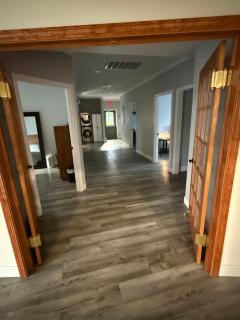 Riverside Retreat - 9